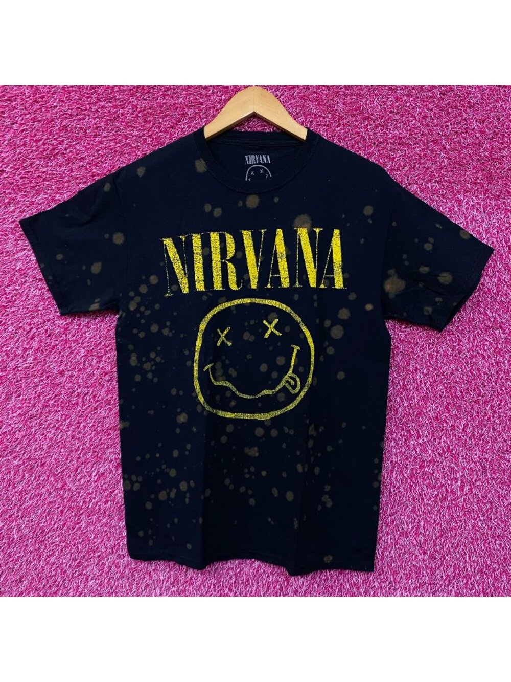 Nirvana Nevermind Bleach Dye Grunge Rock Tshirt size Medium
